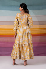Load image into Gallery viewer, Glimmering yellow pintuck flared maxi dress