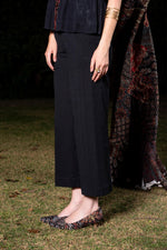 Load image into Gallery viewer, The Meridian Pintuck Pant