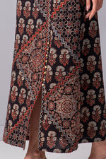 Load image into Gallery viewer, Kaleidoscope Collage side  slit long Skirt (black)