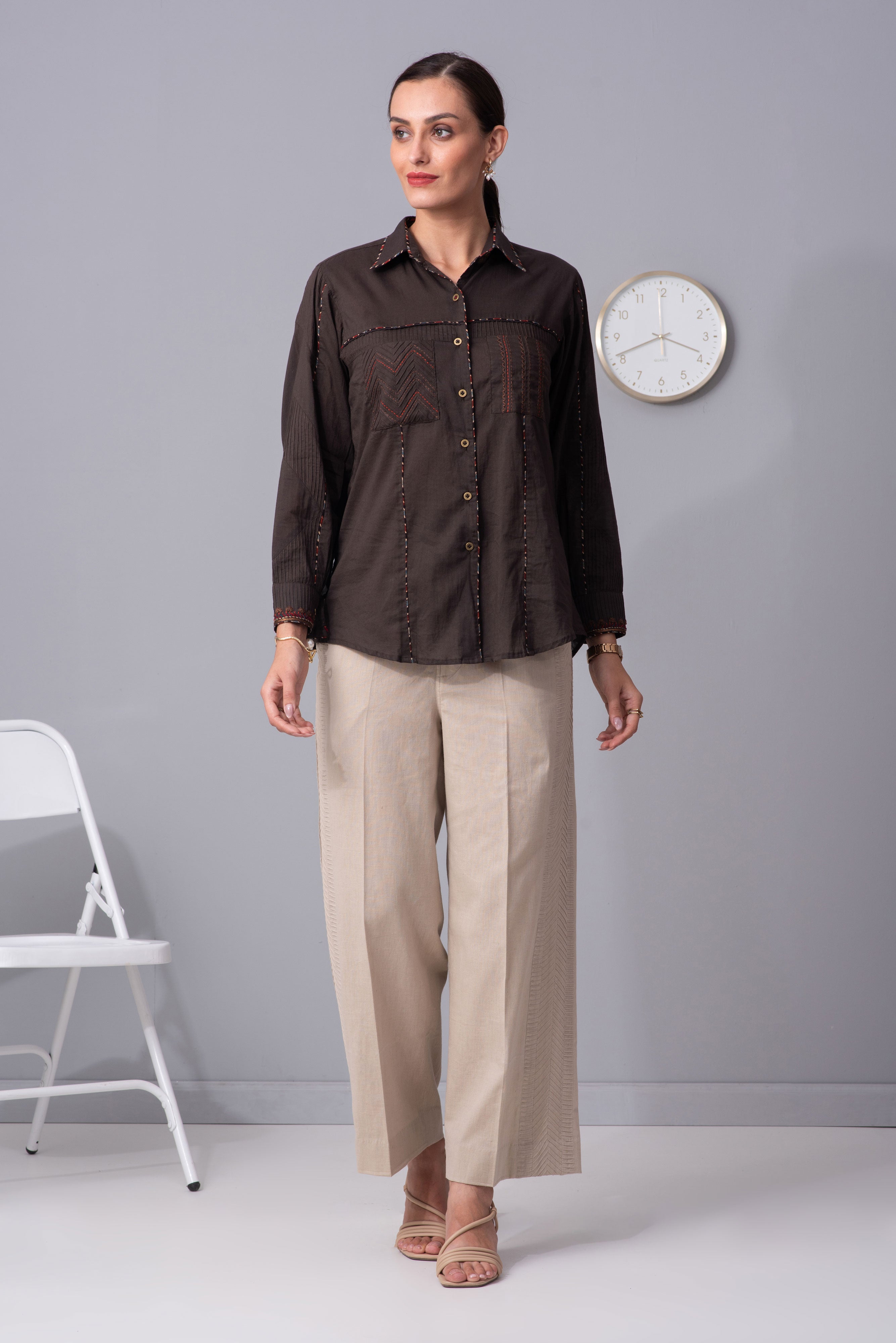 Mira coordset with beige pants