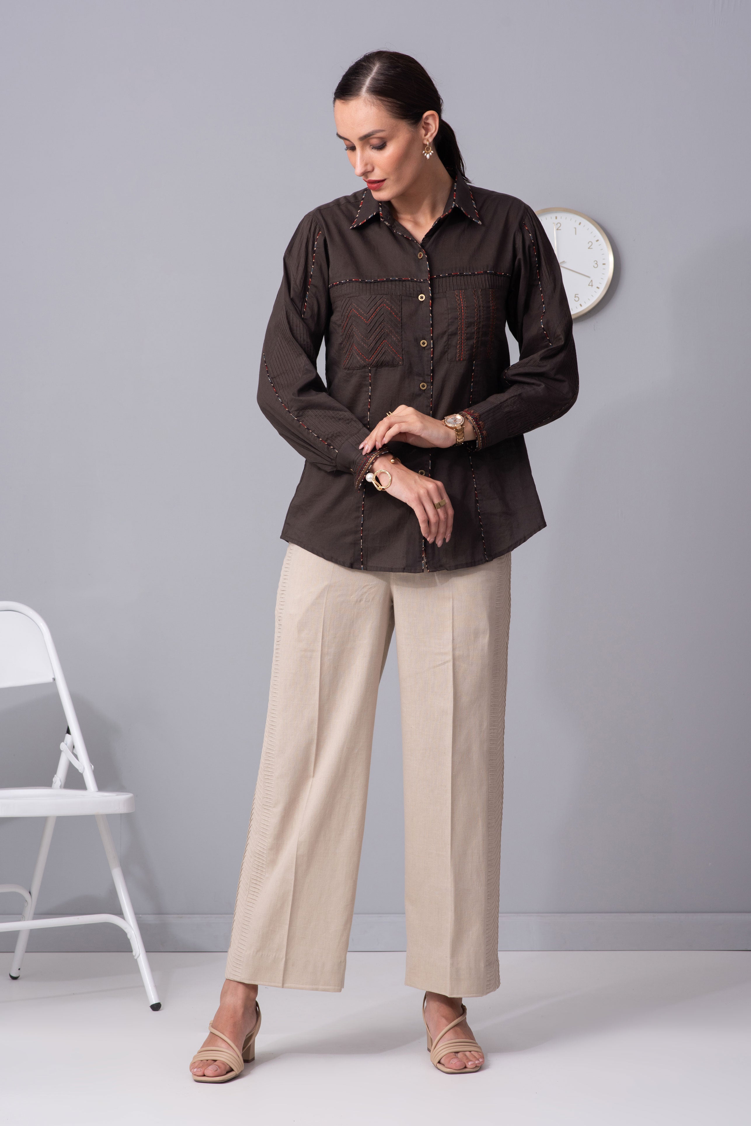 Mira coordset with beige pants