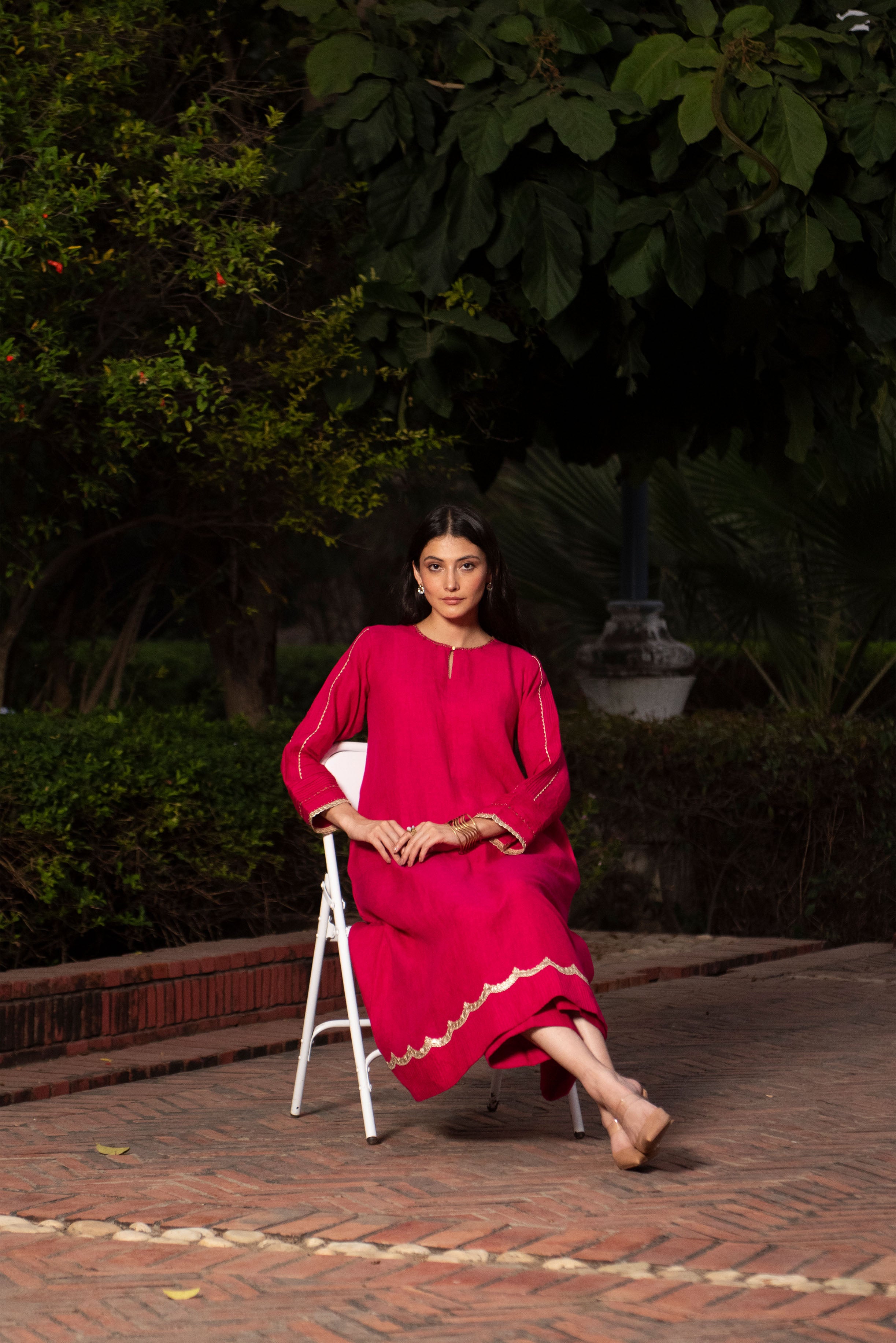 The Gulnaaz Linen Ensemble set